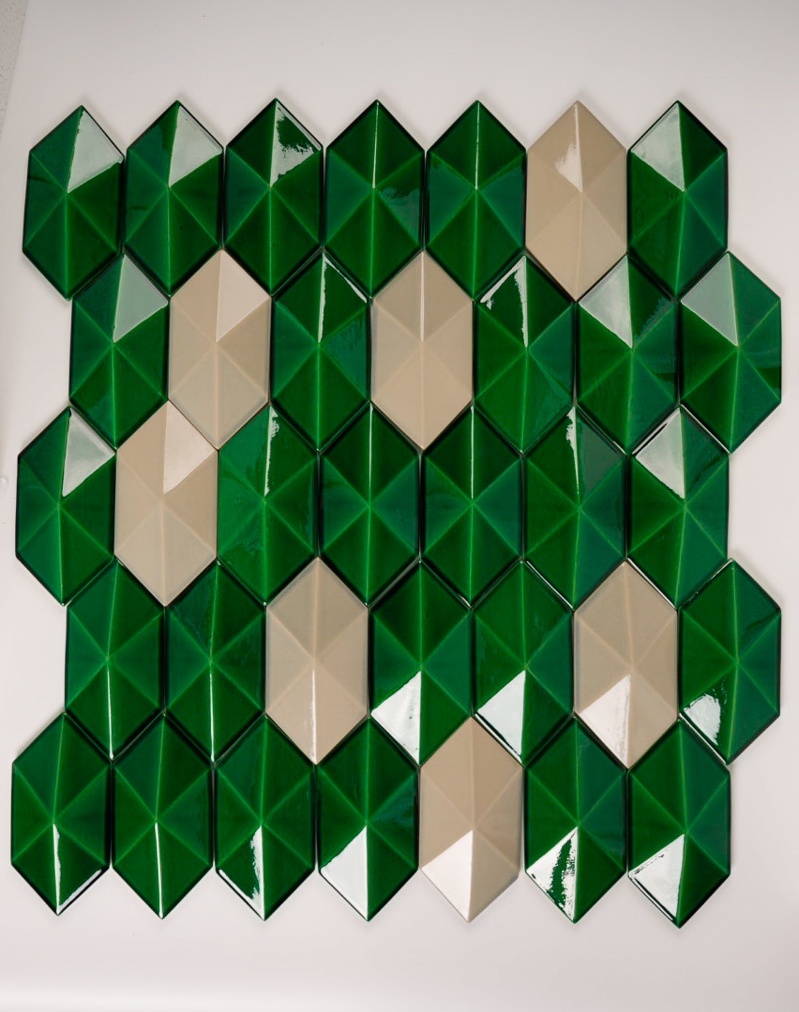 Handgjort kakel – konst, känsla & kvalitet för kök och badrum - Jusella Design